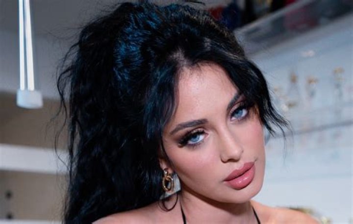 Exploring Camilla Araujo's Career: A Comprehensive Overview